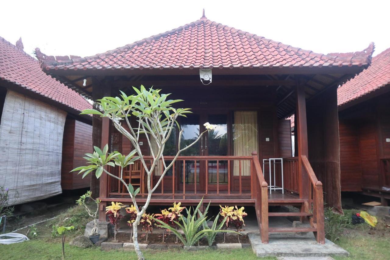 Svaha Nusa Guest House Nusa Lembongan  Exterior photo
