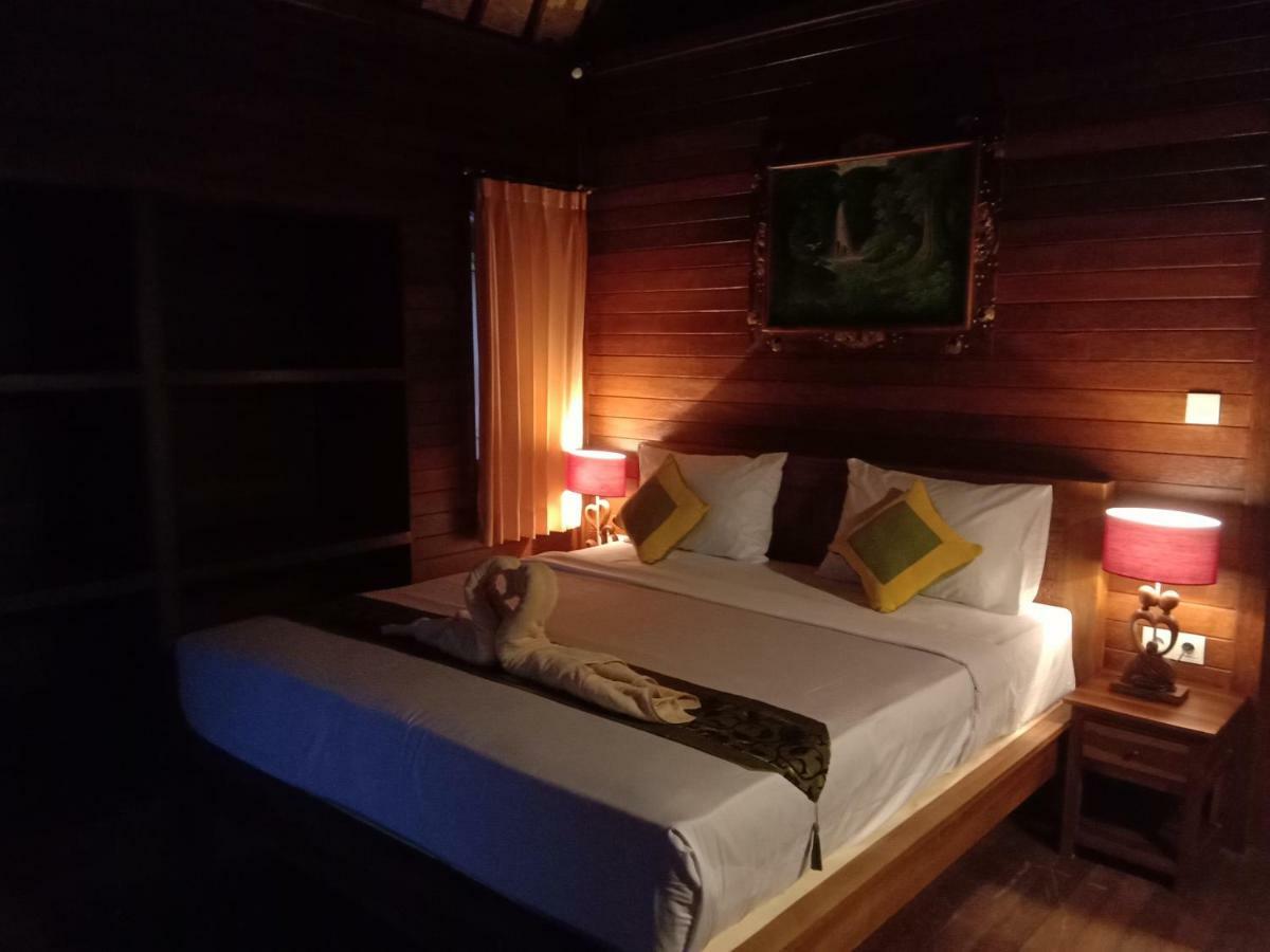 Svaha Nusa Guest House Nusa Lembongan  Exterior photo